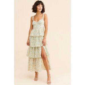 ASTR the Label Midsummer Floral Tiered Maxi Dress S/M Light Green